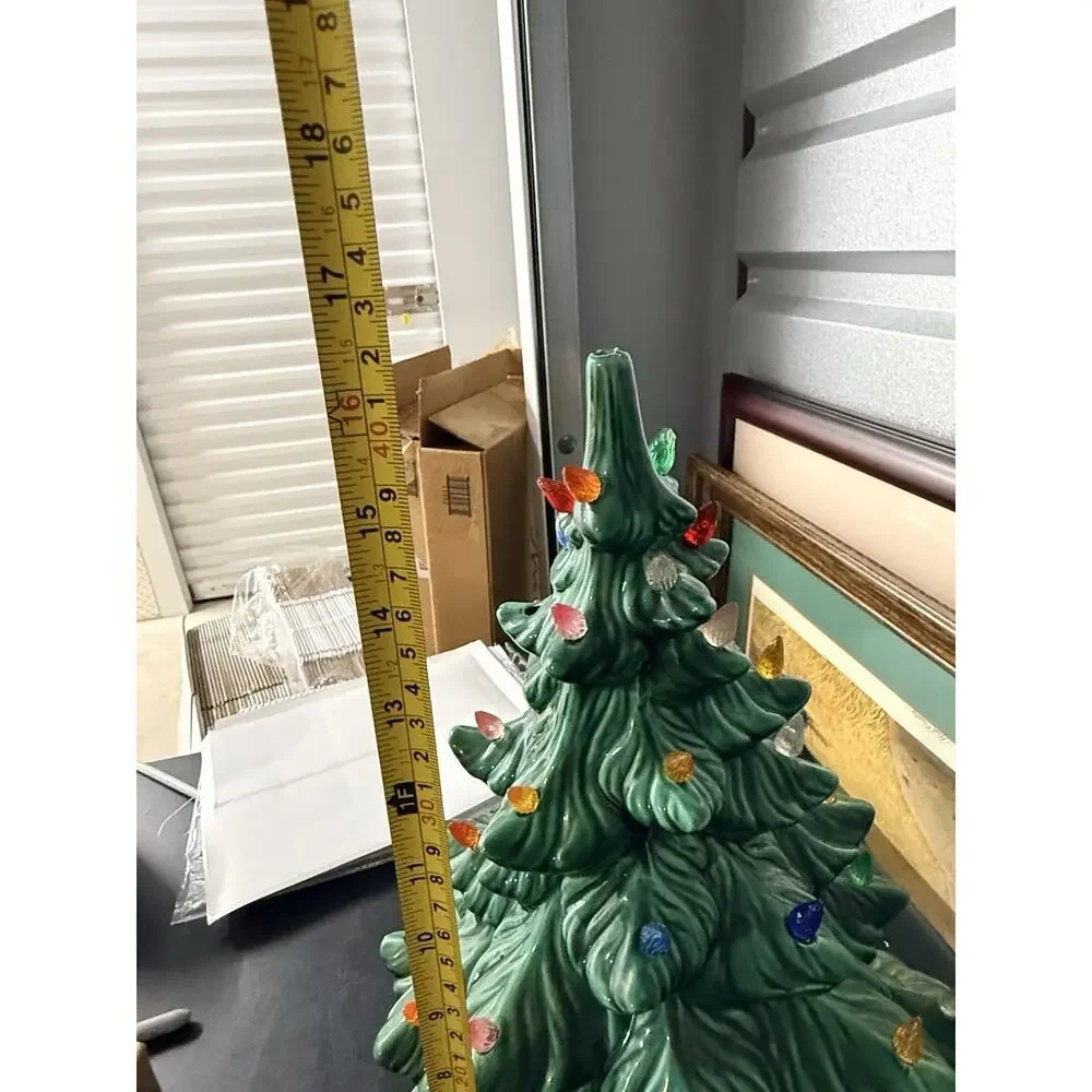 Vintage 1974 Atlantic Mold 16” Ceramic Christmas Tree Green w/ Base Bulbs- Works